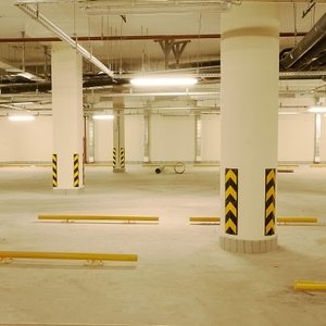 Международная ул., д. 7/Энтузиастов бул., д. 2